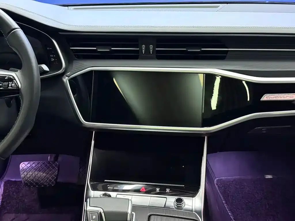Audi A6L 2025 из CN, фото 5