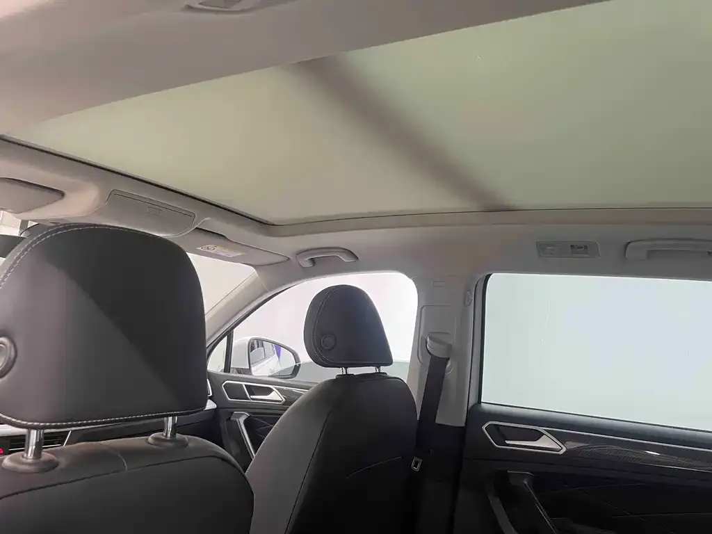 Volkswagen Tiguan L 2024 из CN, фото 5