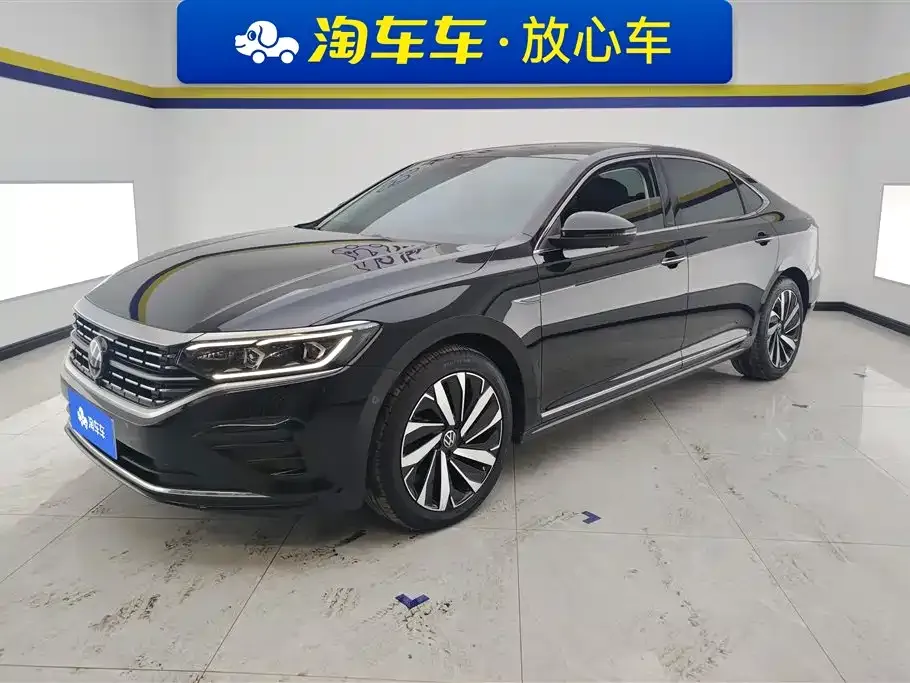 Volkswagen Passat — фото 1
