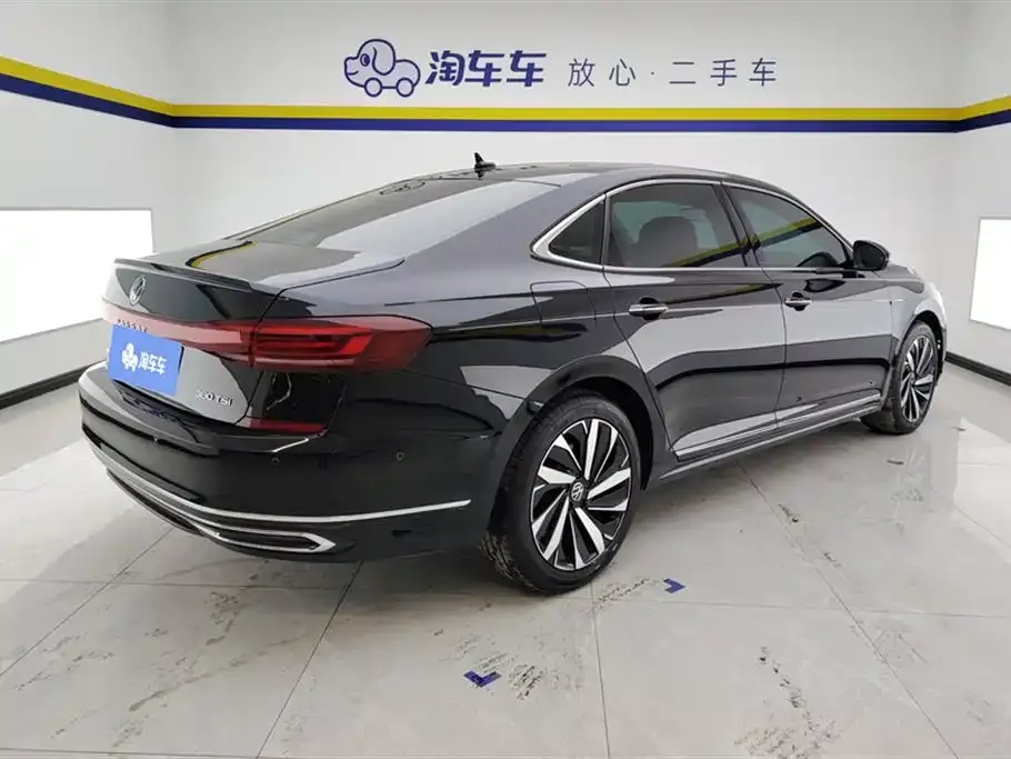 Volkswagen Passat — фото 6