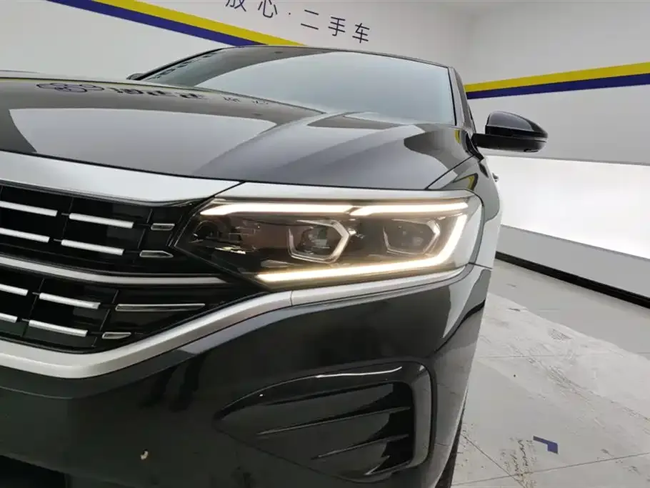 Volkswagen Passat — фото 3