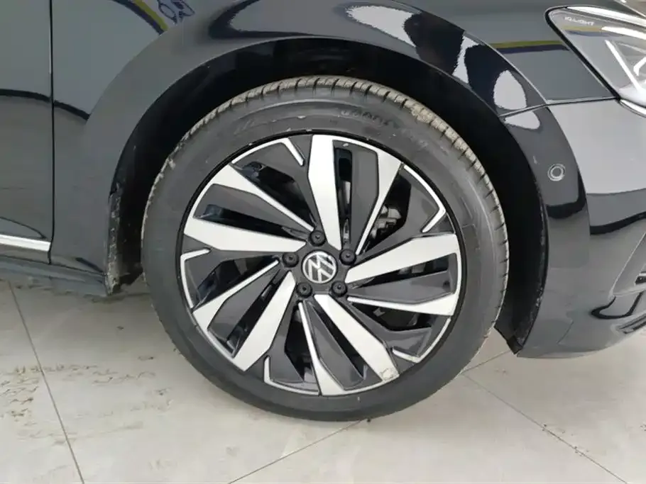 Volkswagen Passat — фото 5