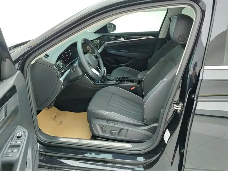 Volkswagen Passat — фото 8