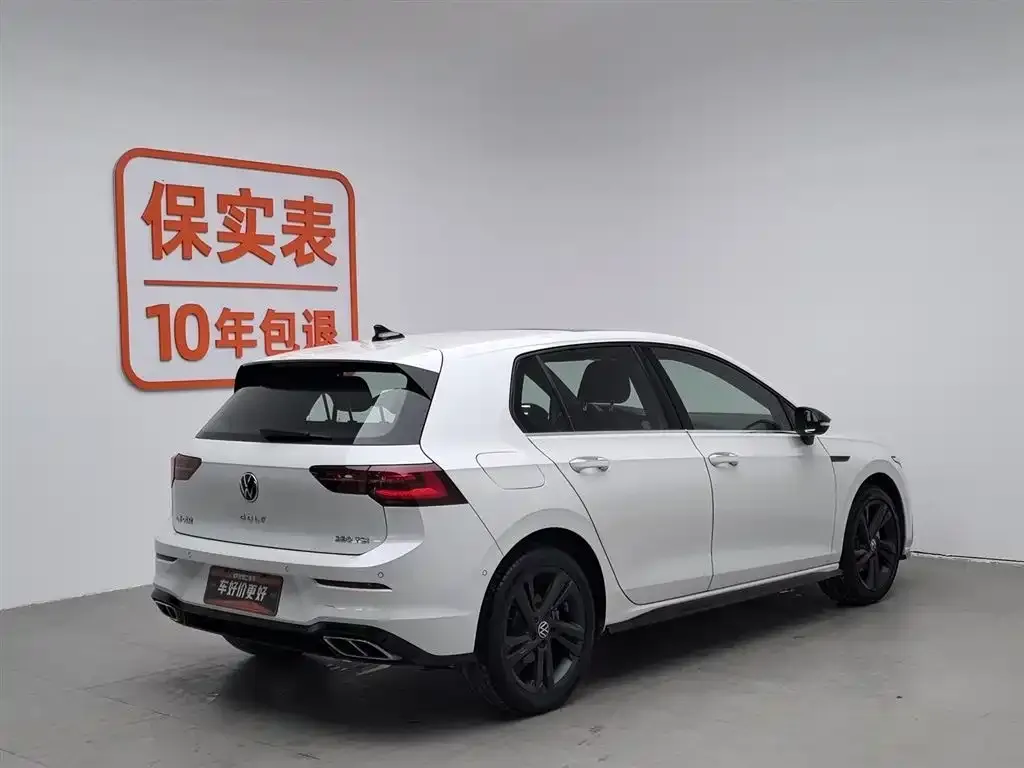 Volkswagen Golf 2021 из CN, фото 2