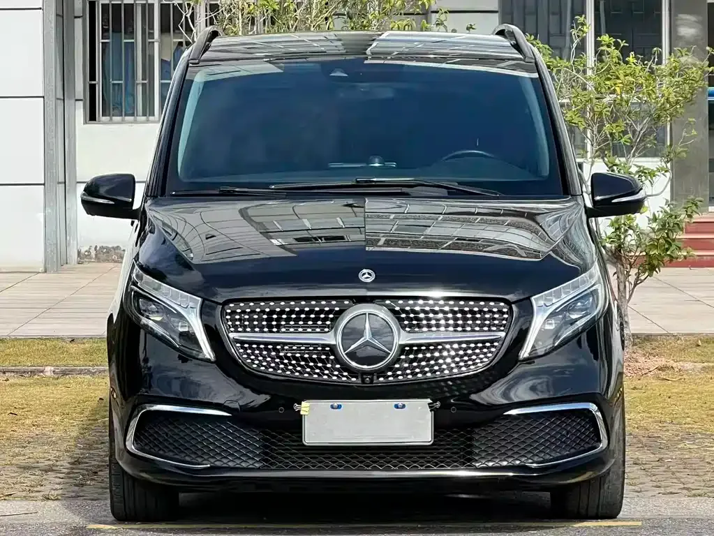 Mercedes-Benz V-Class — фото 4