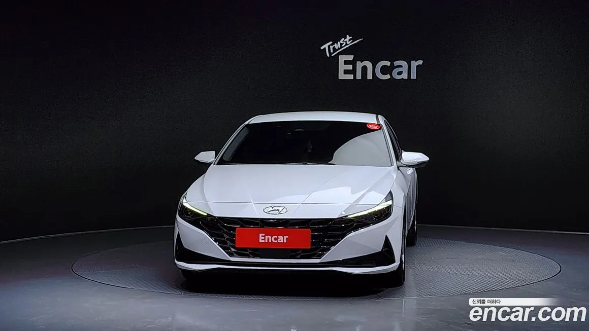 Hyundai AVANTE — фото 4