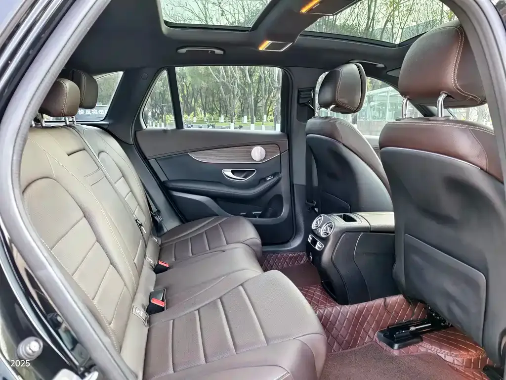 Mercedes-Benz GLC 2023 из CN, фото 4