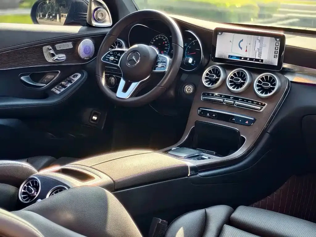 Mercedes-Benz GLC 2023 из CN, фото 3