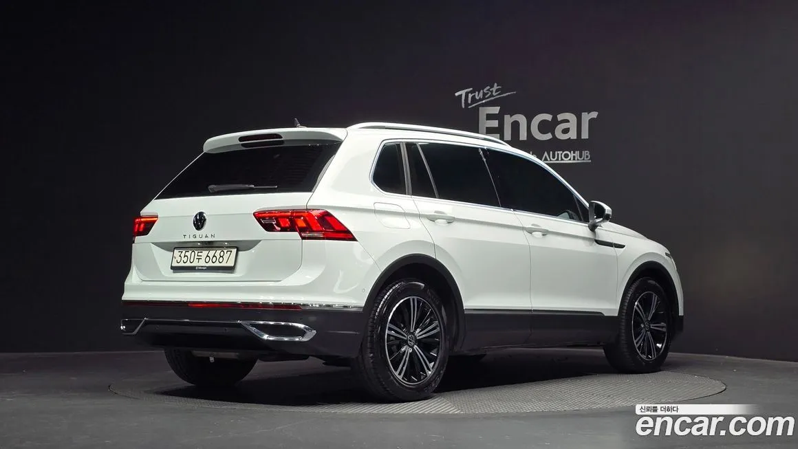 Volkswagen Tiguan — фото 2