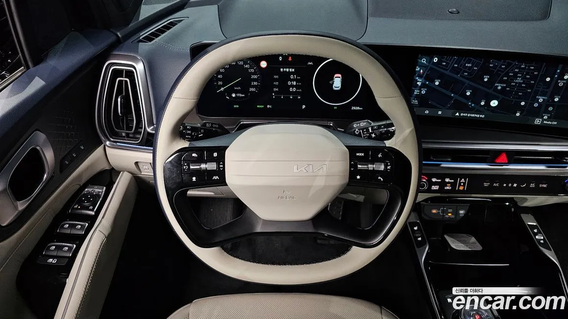 Kia Sorento — фото 7