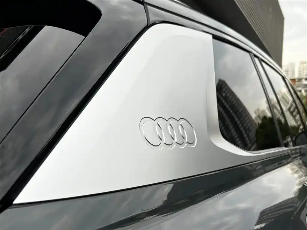 Audi Q6 — фото 2