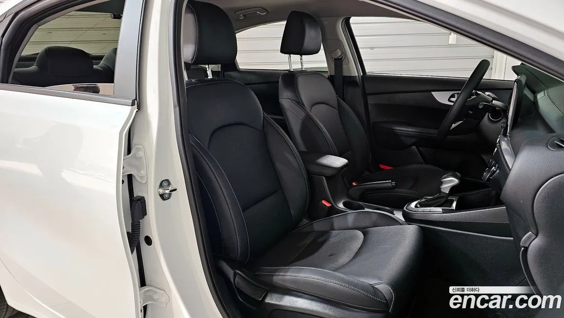 Kia K3 2023 из KR, фото 7