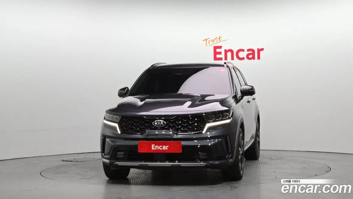 Kia Sorento — фото 4