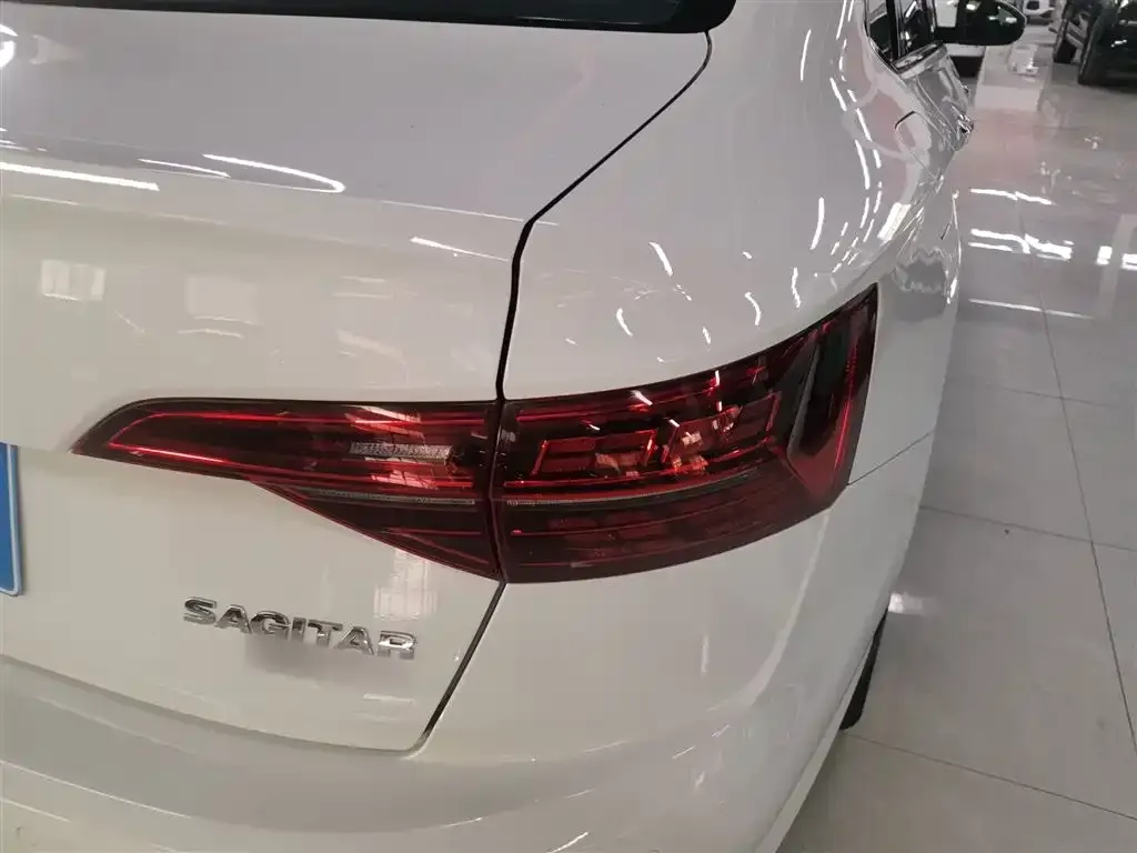 Volkswagen Sagitar 2022 из CN, фото 8