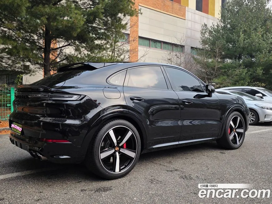 Porsche Cayenne 2025 из KR, фото 10