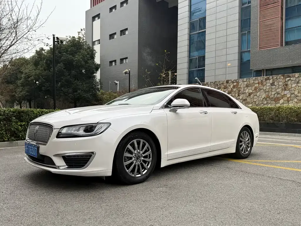 Lincoln MKZ 2021 из CN, фото 1