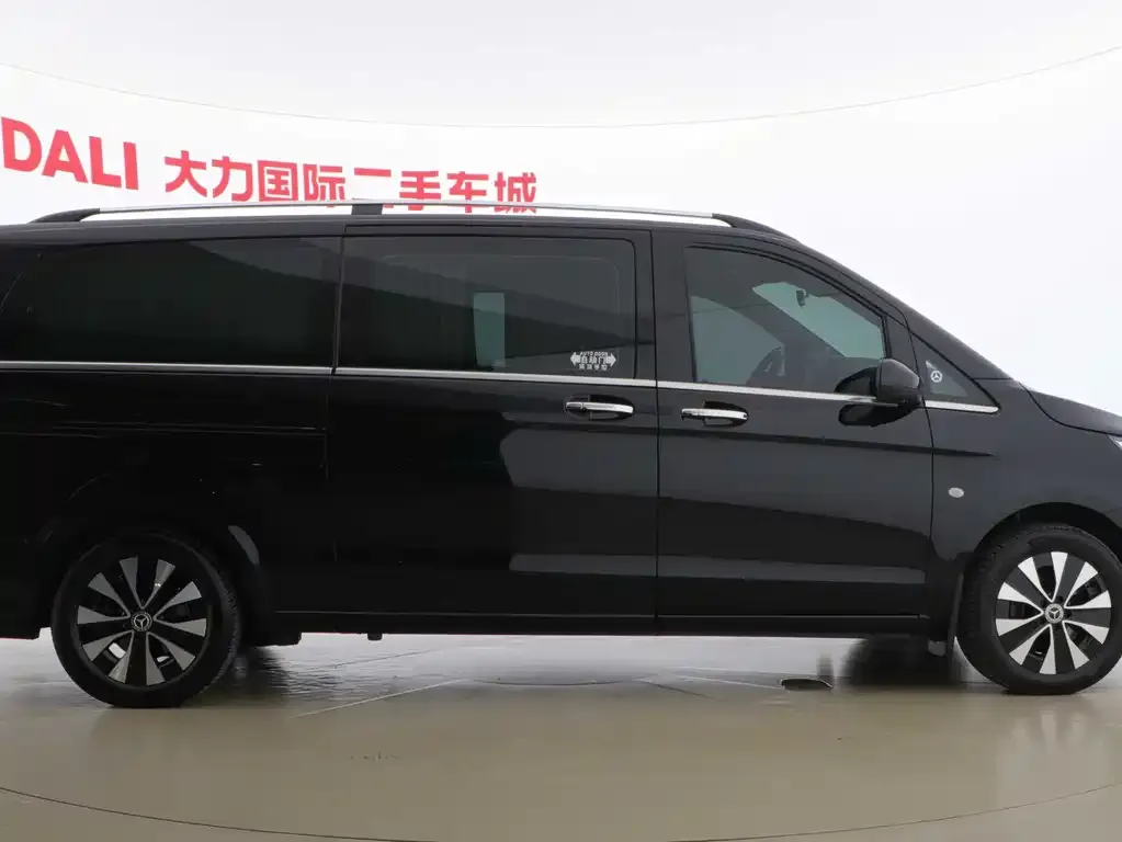 Mercedes-Benz Vito 2023 из CN, фото 3