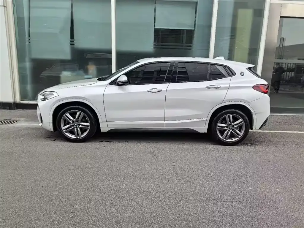 BMW X2 2021 из CN, фото 3