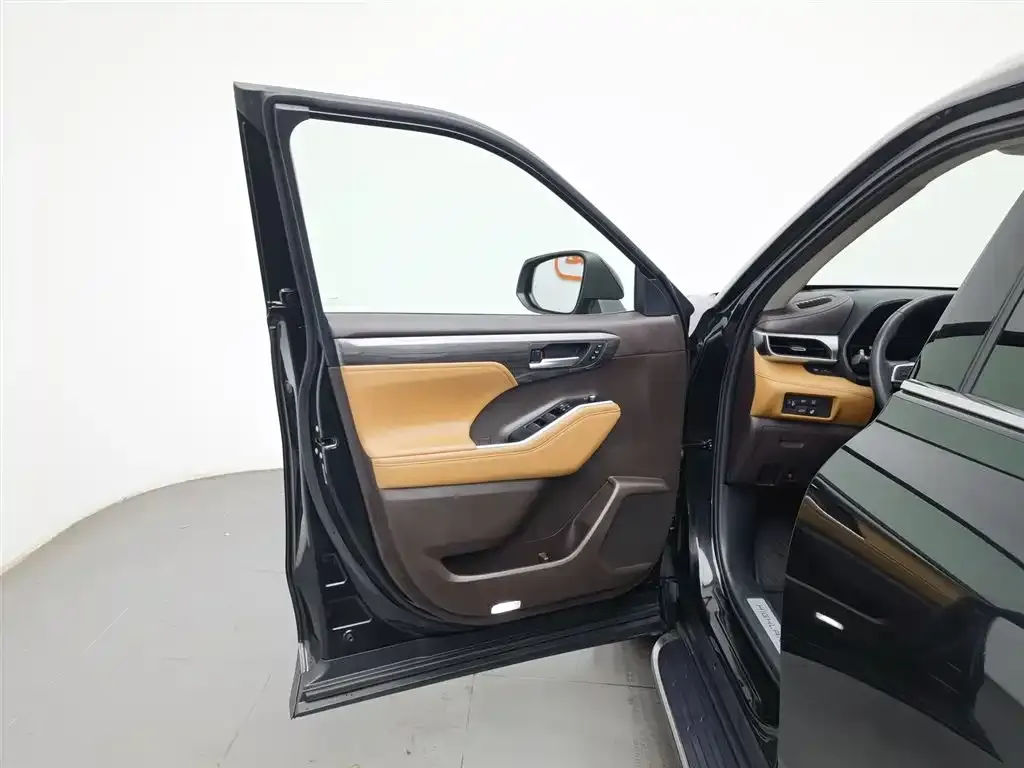 Toyota Highlander 2023 из CN, фото 10