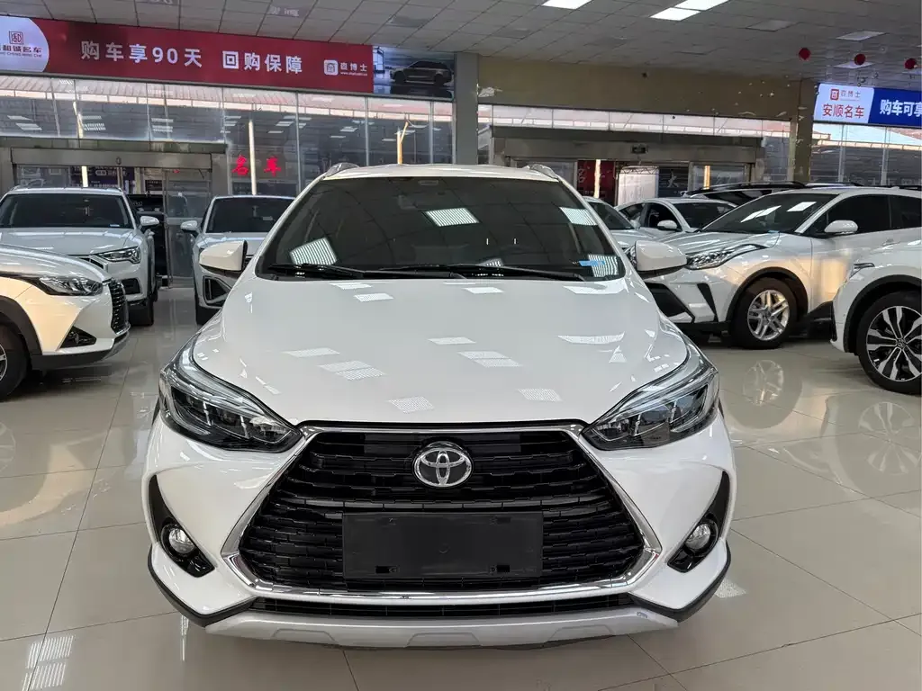 Toyota Yaris L 2022 из CN, фото 2