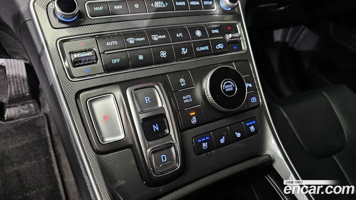 Hyundai Santafe — фото 6