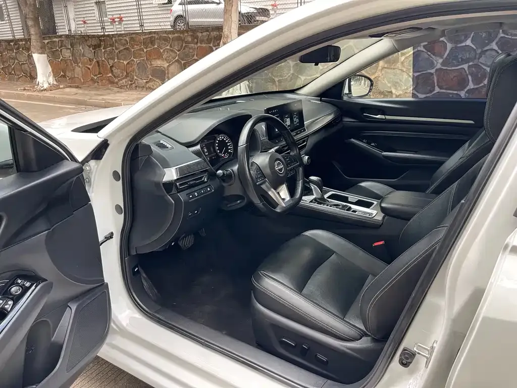 Nissan Teana 2023 из CN, фото 5