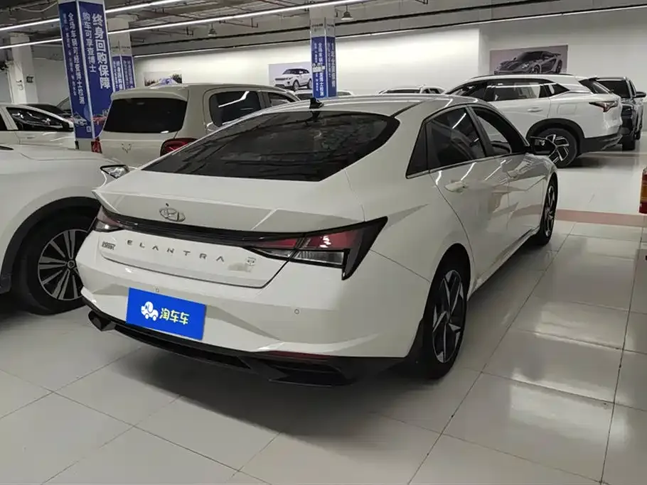 Hyundai Elantra 2022 из CN, фото 9