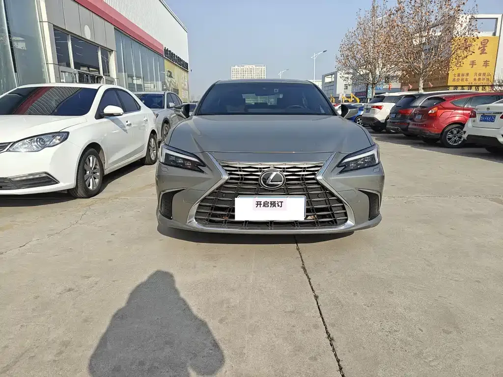 Lexus ES 2025 из CN, фото 1