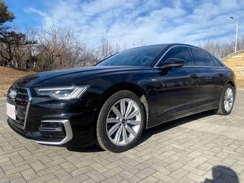Audi A6L 2024 из CN, фото 1