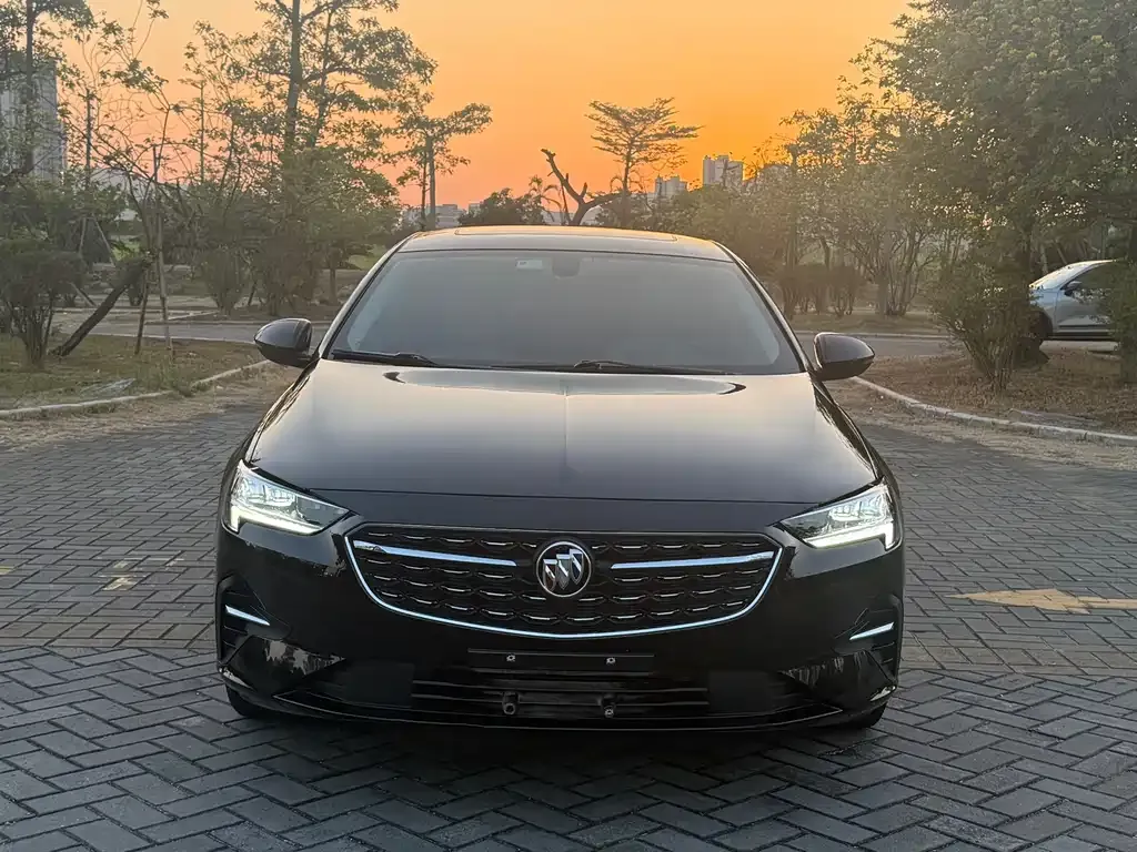 Buick Regal — фото 2