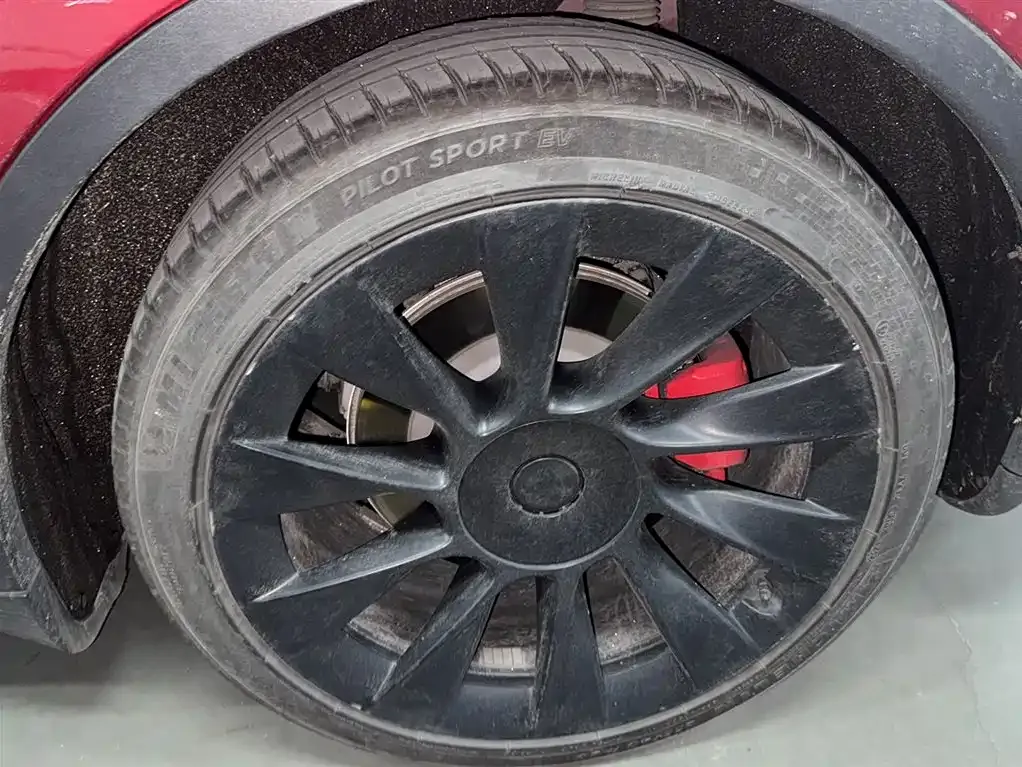 Tesla Model Y 2024 из CN, фото 9