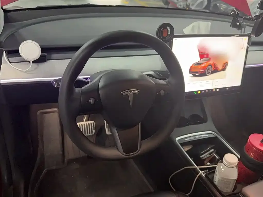 Tesla Model Y 2024 из CN, фото 4