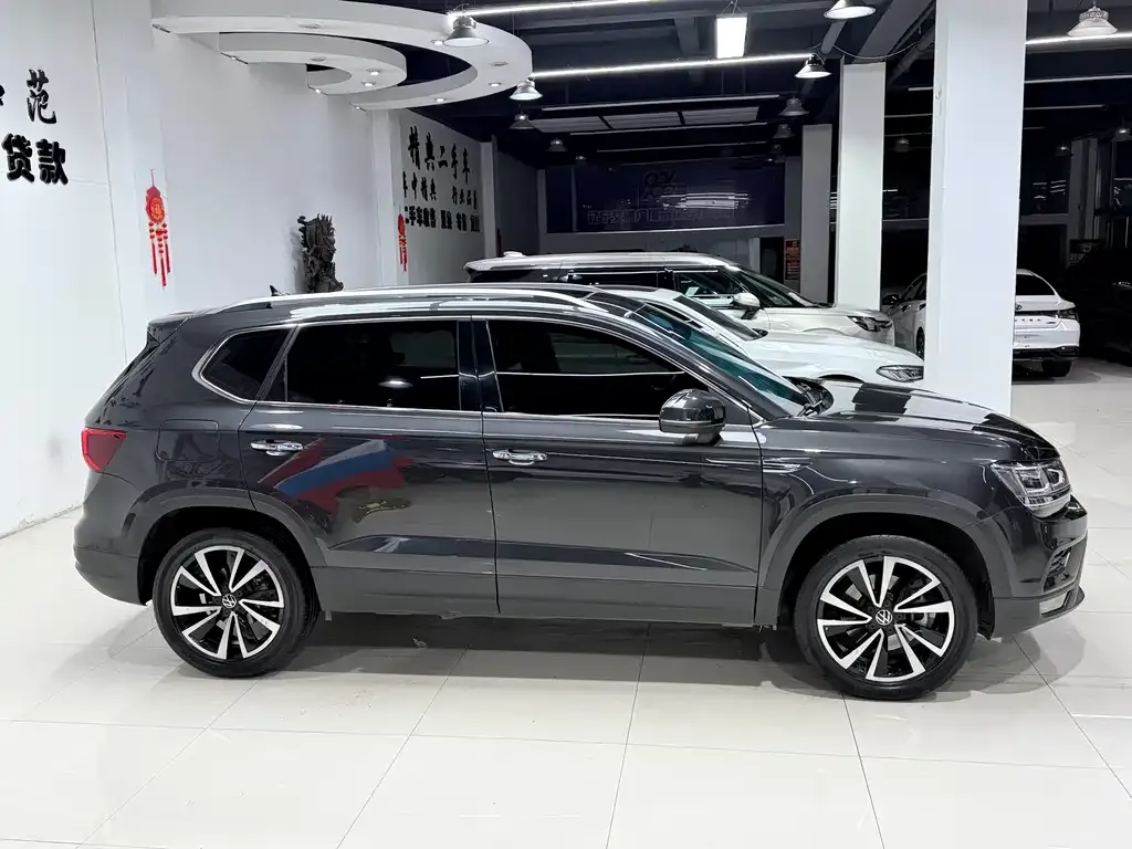 Volkswagen Tharu 2021 из CN, фото 7