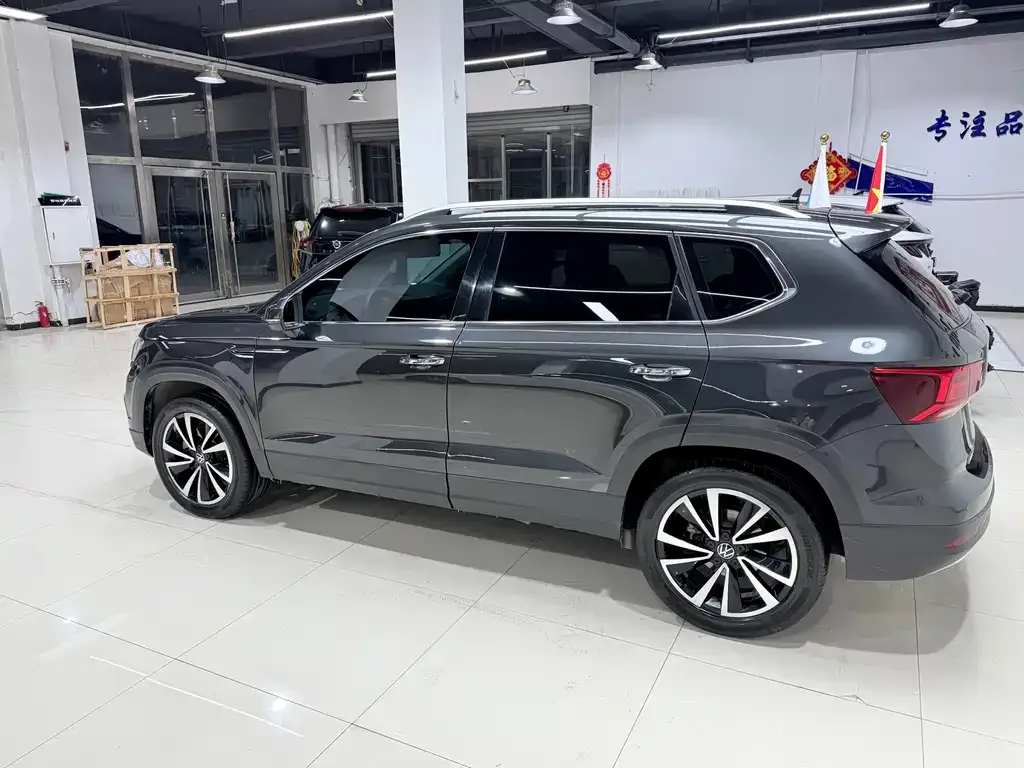 Volkswagen Tharu 2021 из CN, фото 8