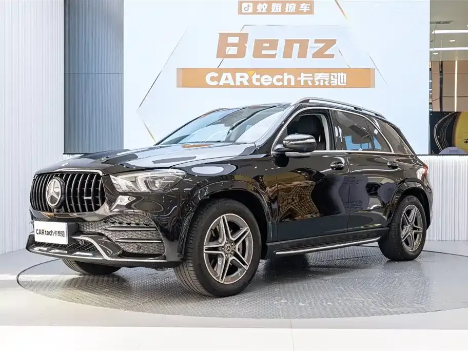 Mercedes-Benz GLE — фото 1