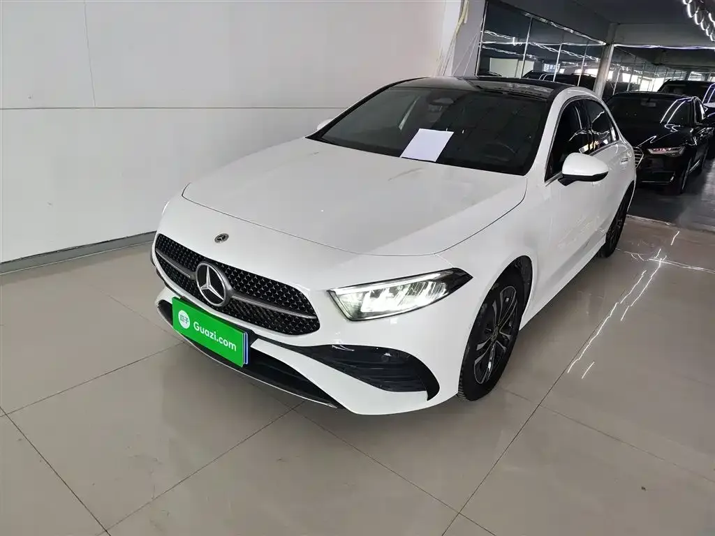 Mercedes-Benz A-Class 2023 из CN, фото 1