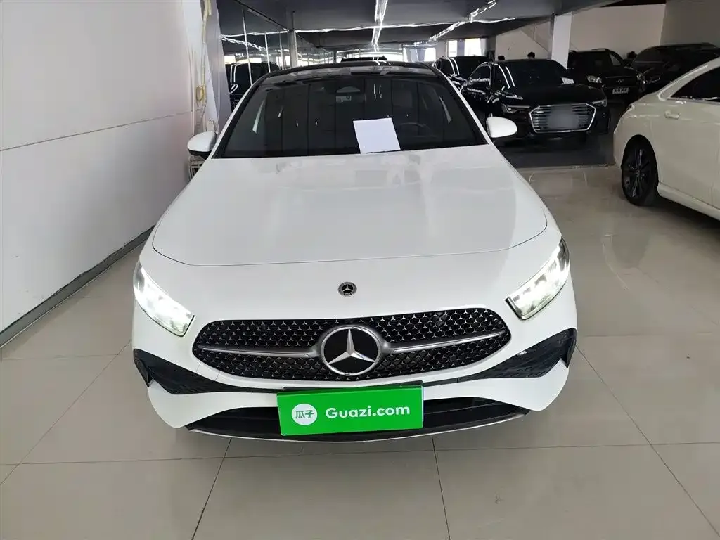 Mercedes-Benz A-Class 2023 из CN, фото 10