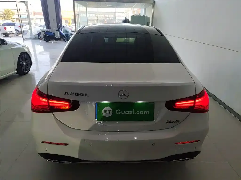 Mercedes-Benz A-Class 2023 из CN, фото 2