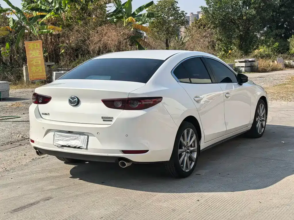 Mazda 3 Axela 2023 из CN, фото 6