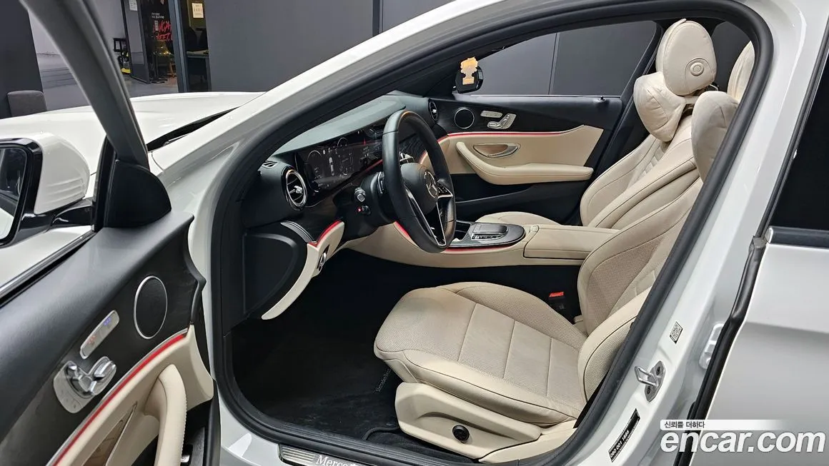 Mercedes-Benz E-Class — фото 10