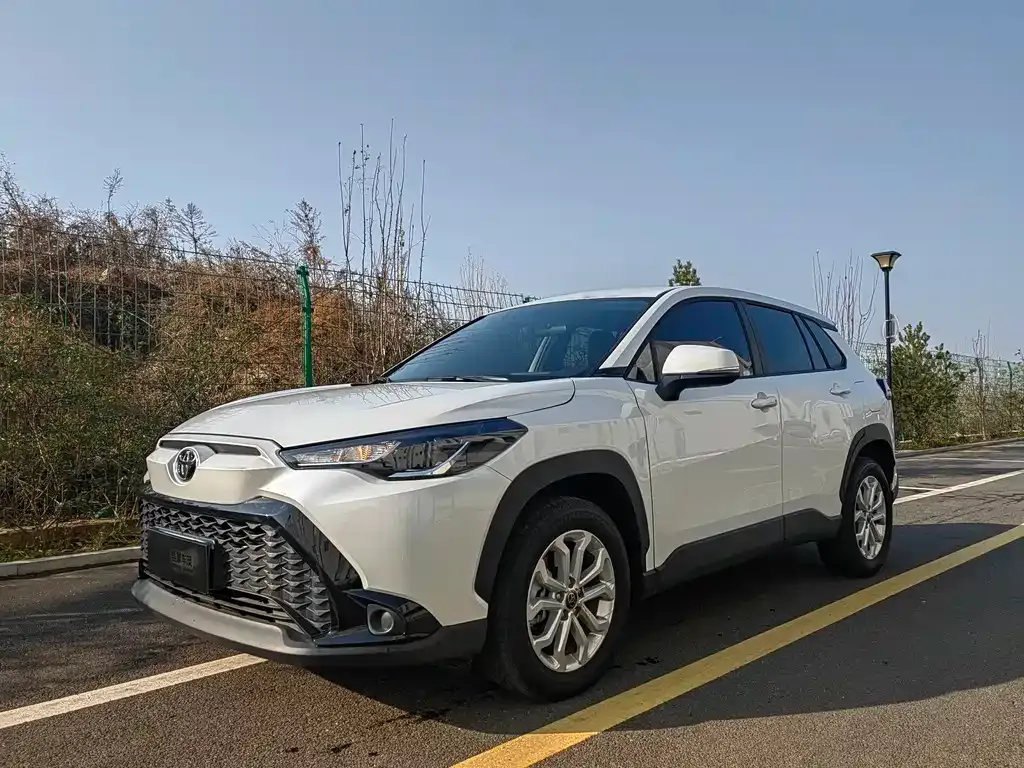 Toyota Frontlander 2024 из CN, фото 1
