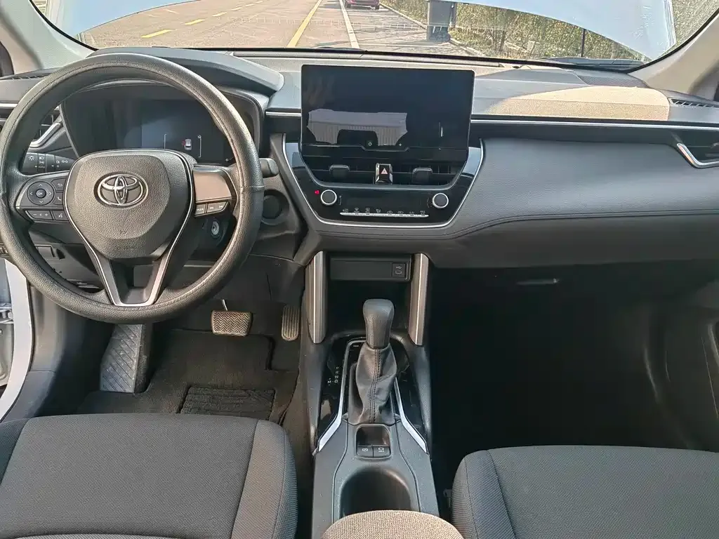 Toyota Frontlander 2024 из CN, фото 7