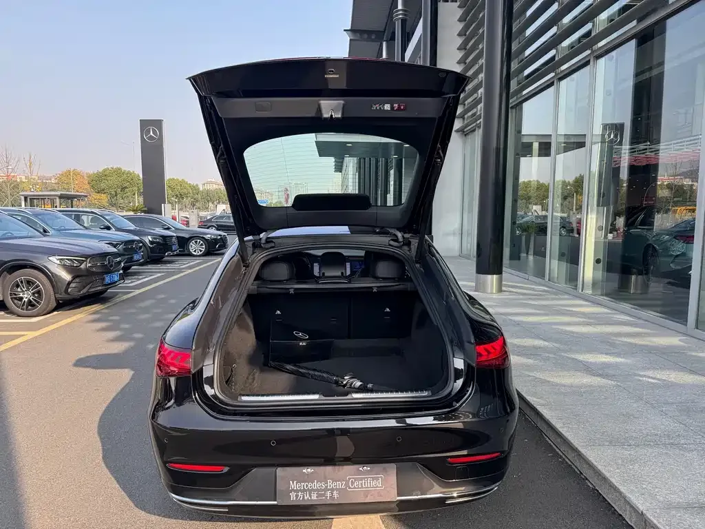 Mercedes-Benz EQS 2023 из CN, фото 3