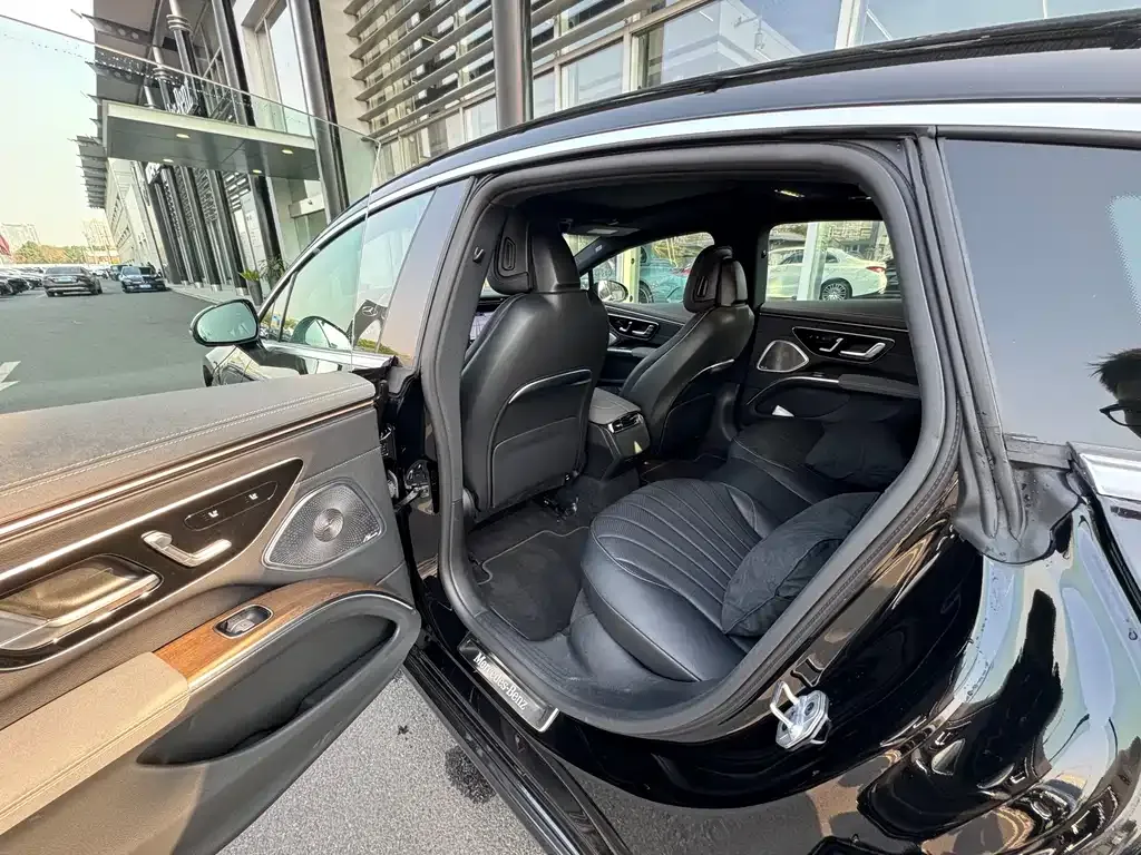 Mercedes-Benz EQS 2023 из CN, фото 8