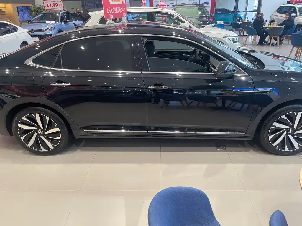 Volkswagen Passat 2024 из CN, фото 10