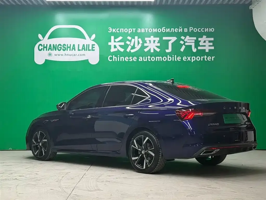 Skoda Octavia 2022 из CN, фото 3