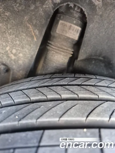 Peugeot 208 2022 из KR, фото 9