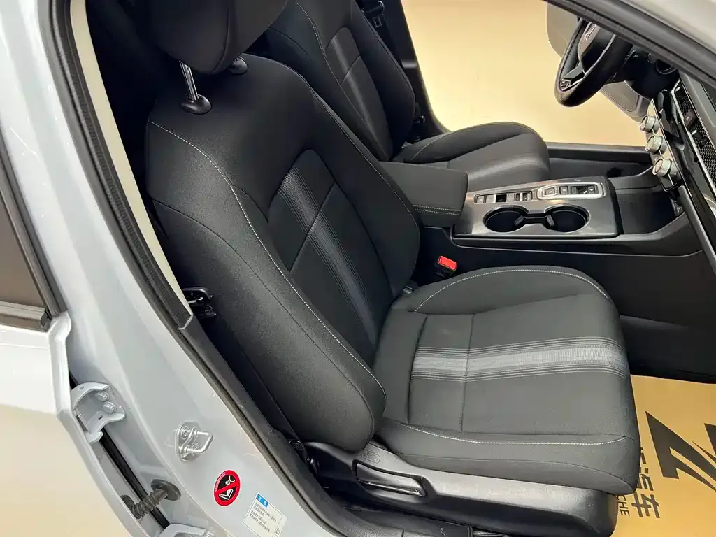 Honda Civic — фото 7