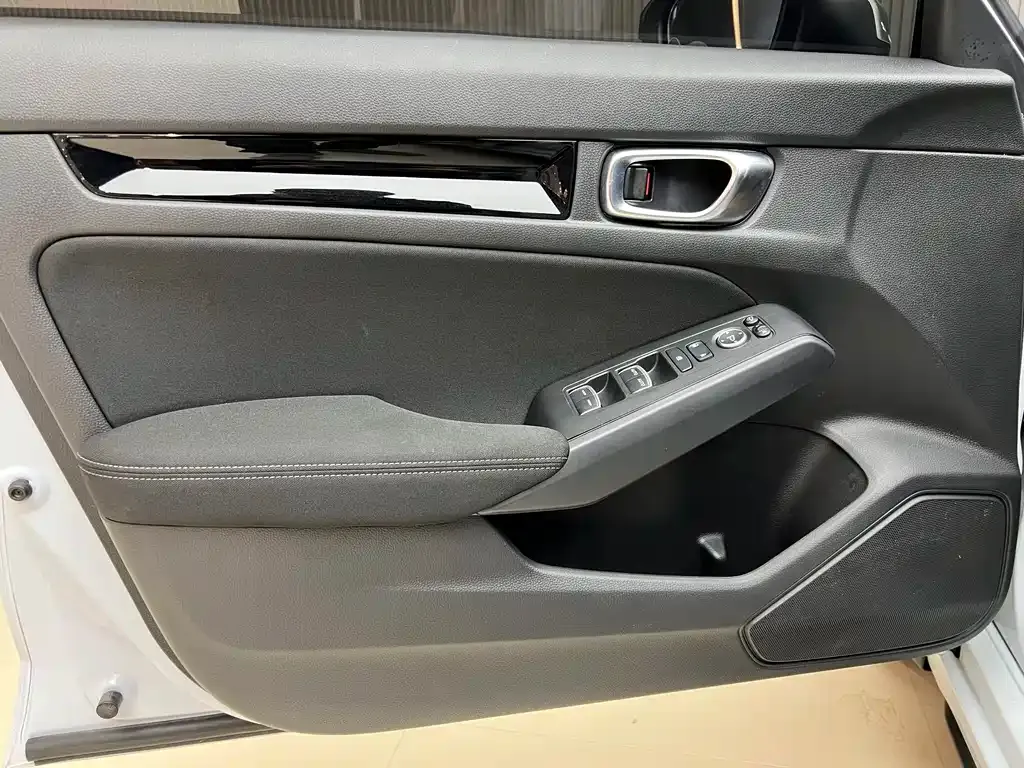 Honda Civic — фото 4