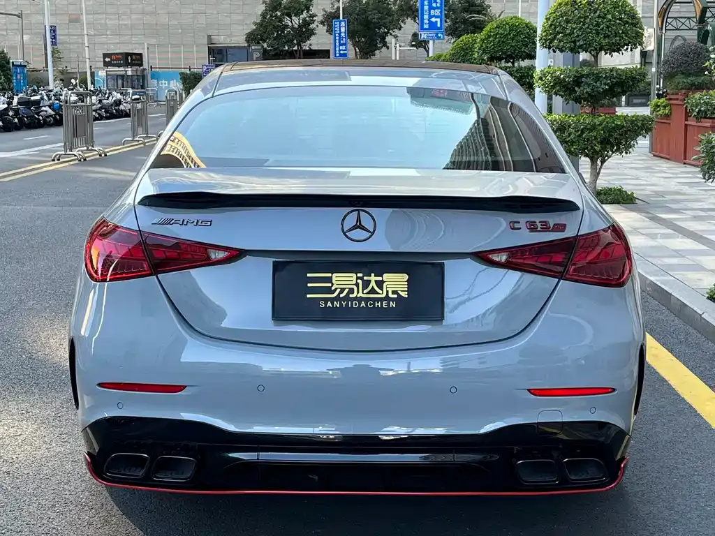 Mercedes-Benz C-Class AMG New Energy 2024 из CN, фото 8